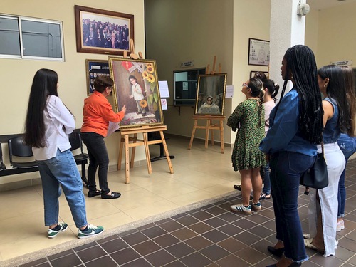 Image for article קולומביה: שופטי בית המשפט בעיר מדיין התרשמו מתערוכת