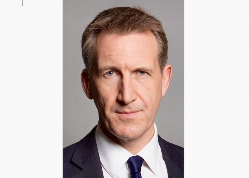 Image for article שר הביטחון הבריטי: איומים נגד 